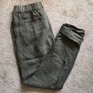 Olive J. Crew jogger pants
